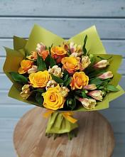 Букет цветов из:  Альстромерии и Розы в Кантышево