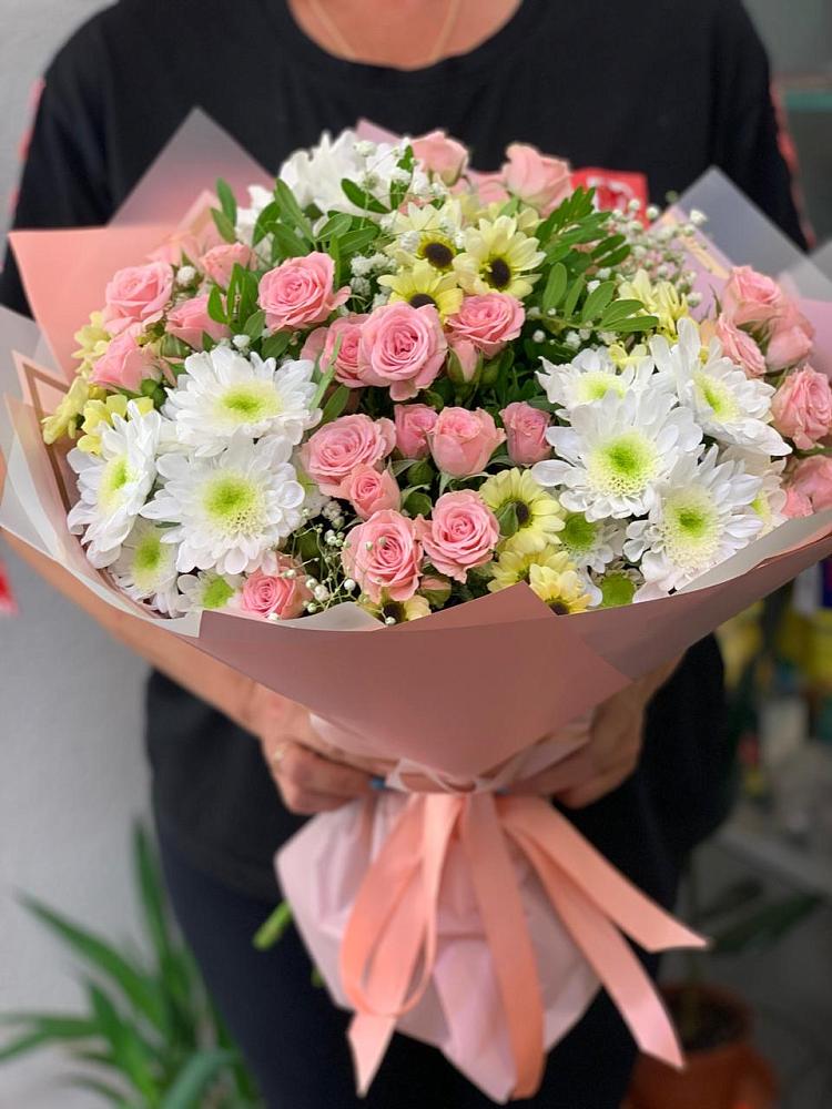 Букет цветов из: Розы и Хризантемы в Кантышево