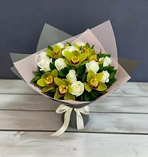 Букет цветов из:  Орхидеи и Розы в Кантышево