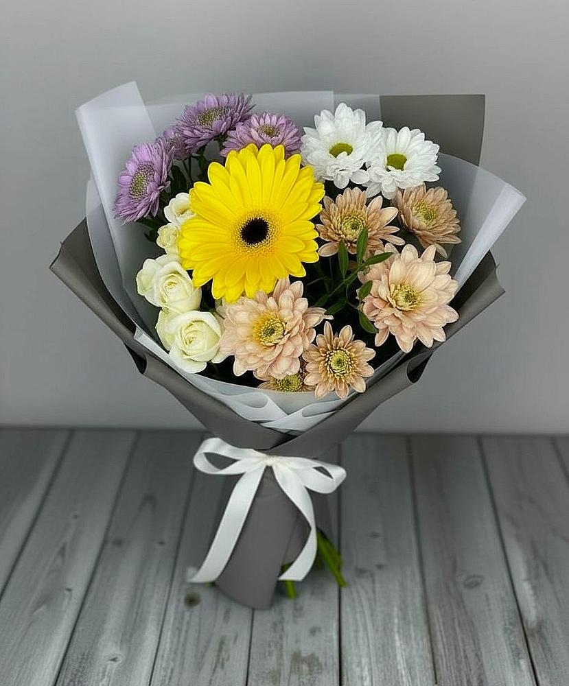 Букет цветов из: Розы, Герберы и Хризантемы в Кантышево