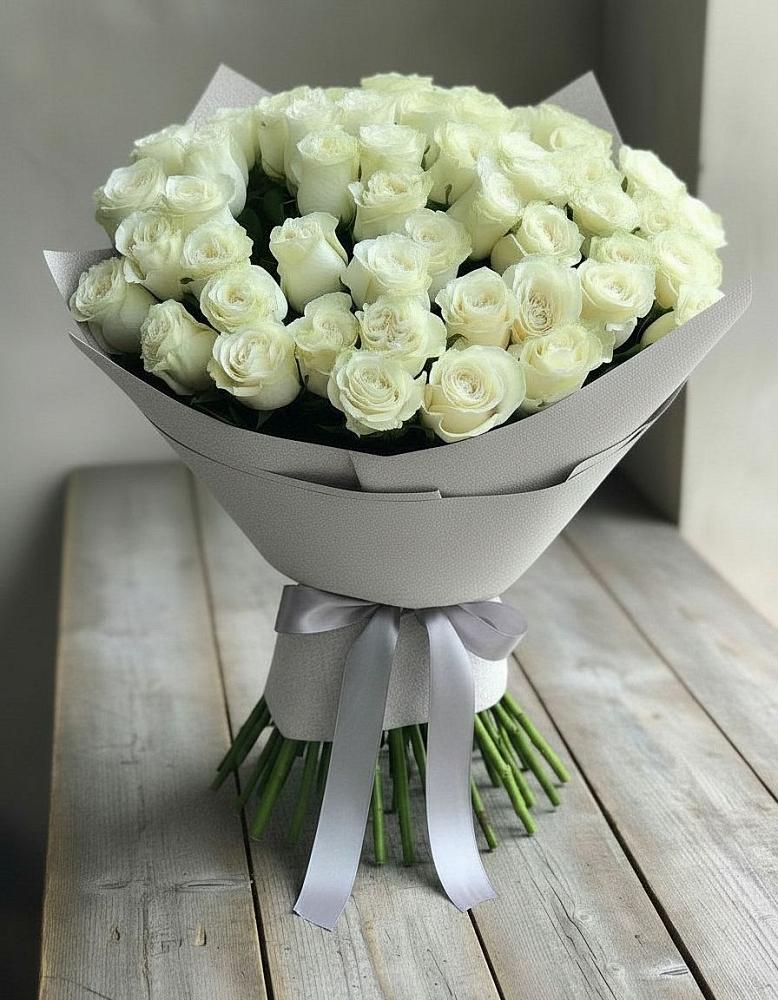Букет 35 Белых роз в Кантышево