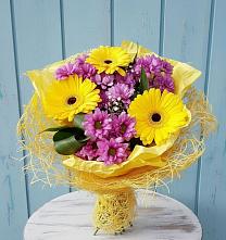 Букет цветов из:  Хризантемы и Герберы в Кантышево