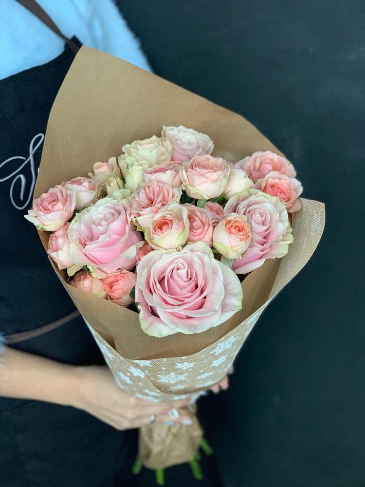 Букет цветов из: Хризантемы и Розы в Кантышево