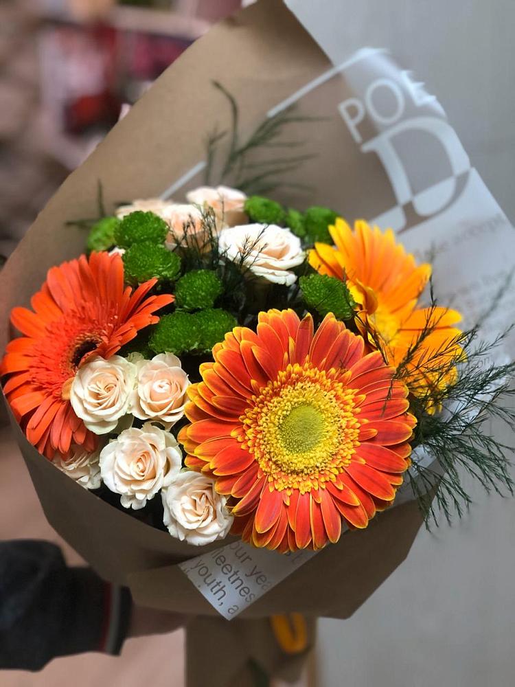 Букет цветов из: Герберы, Хризантемы и Розы в Кантышево